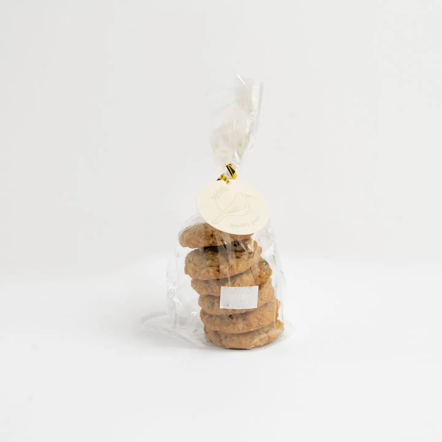 كوكيز الشوفان والتوت البري (6 قطع)