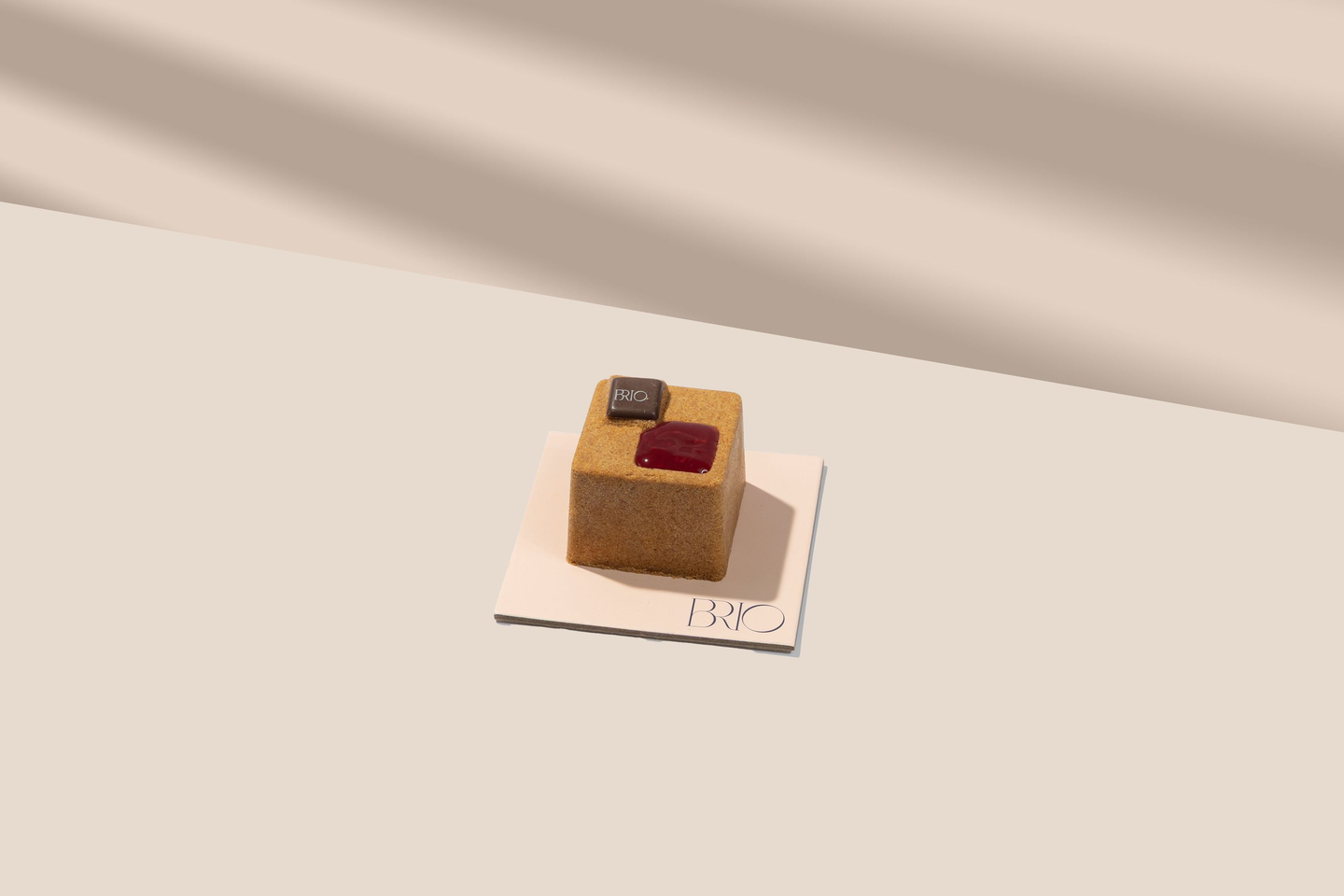 تشيز كيك بالتوت