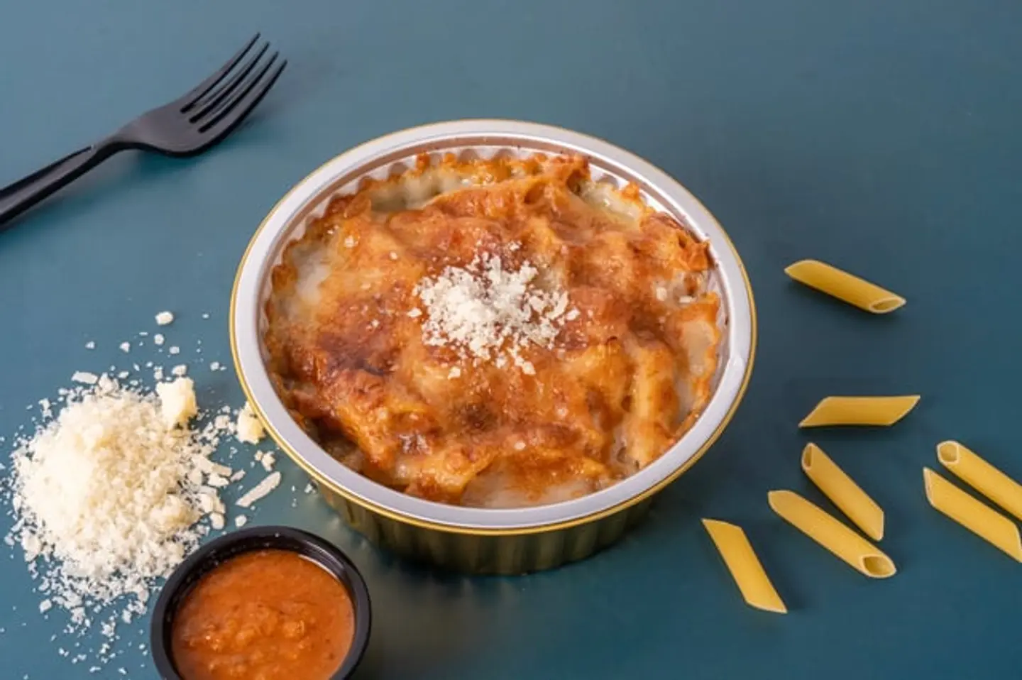 Forno Red Pasta With Chicken
