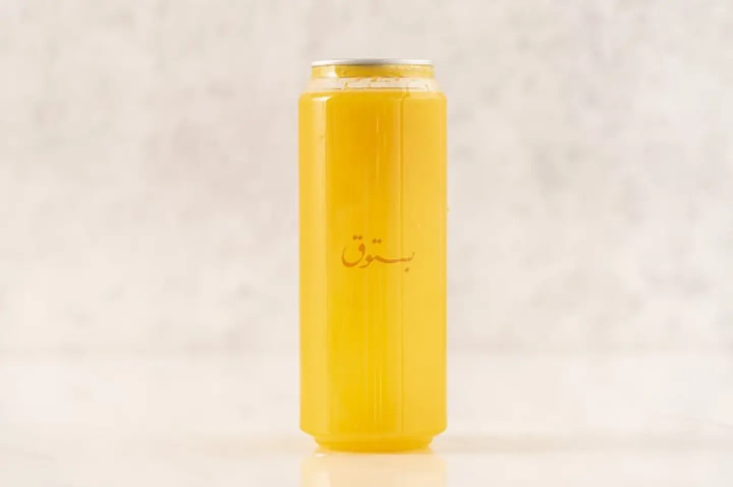 عصير البرتقال الطازج - كبير