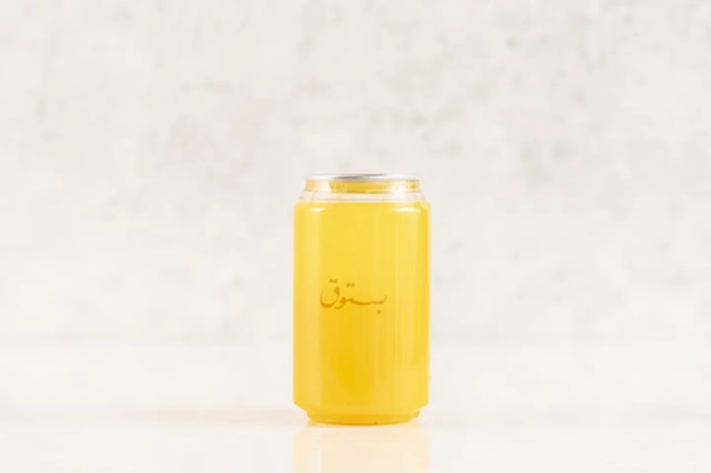 عصير البرتقال الطازج