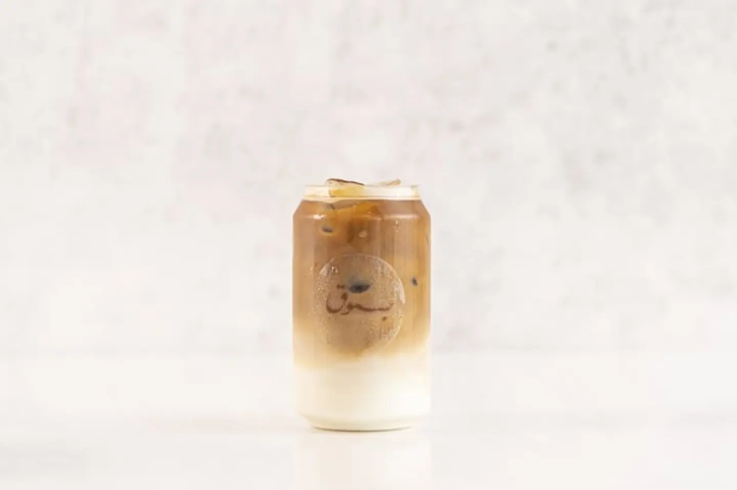 اللاتيه الإسباني المثلج