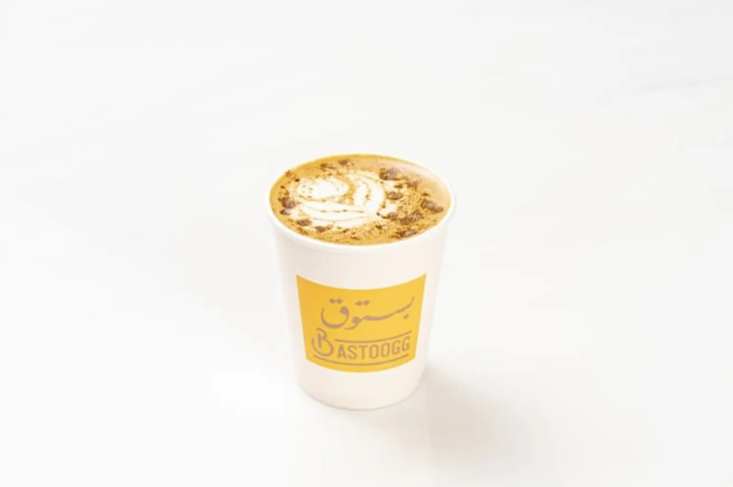 لاتيه الهيل والقرفة