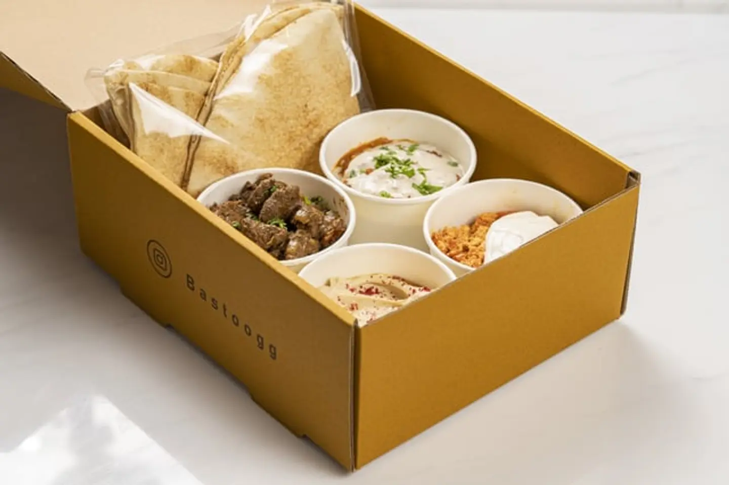 صندوق بستوق 4 أطباق