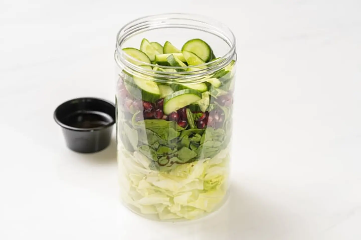 سلطة الجرجير مع الرمان