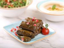 ورق عنب بالزيت ( ١٢ حبة )