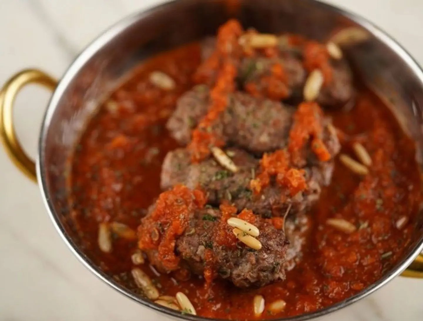 Kebab Kheshkhash (2 Skewers)