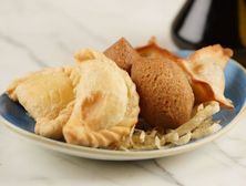 معجنات مشكلة ( ٦ حبات)