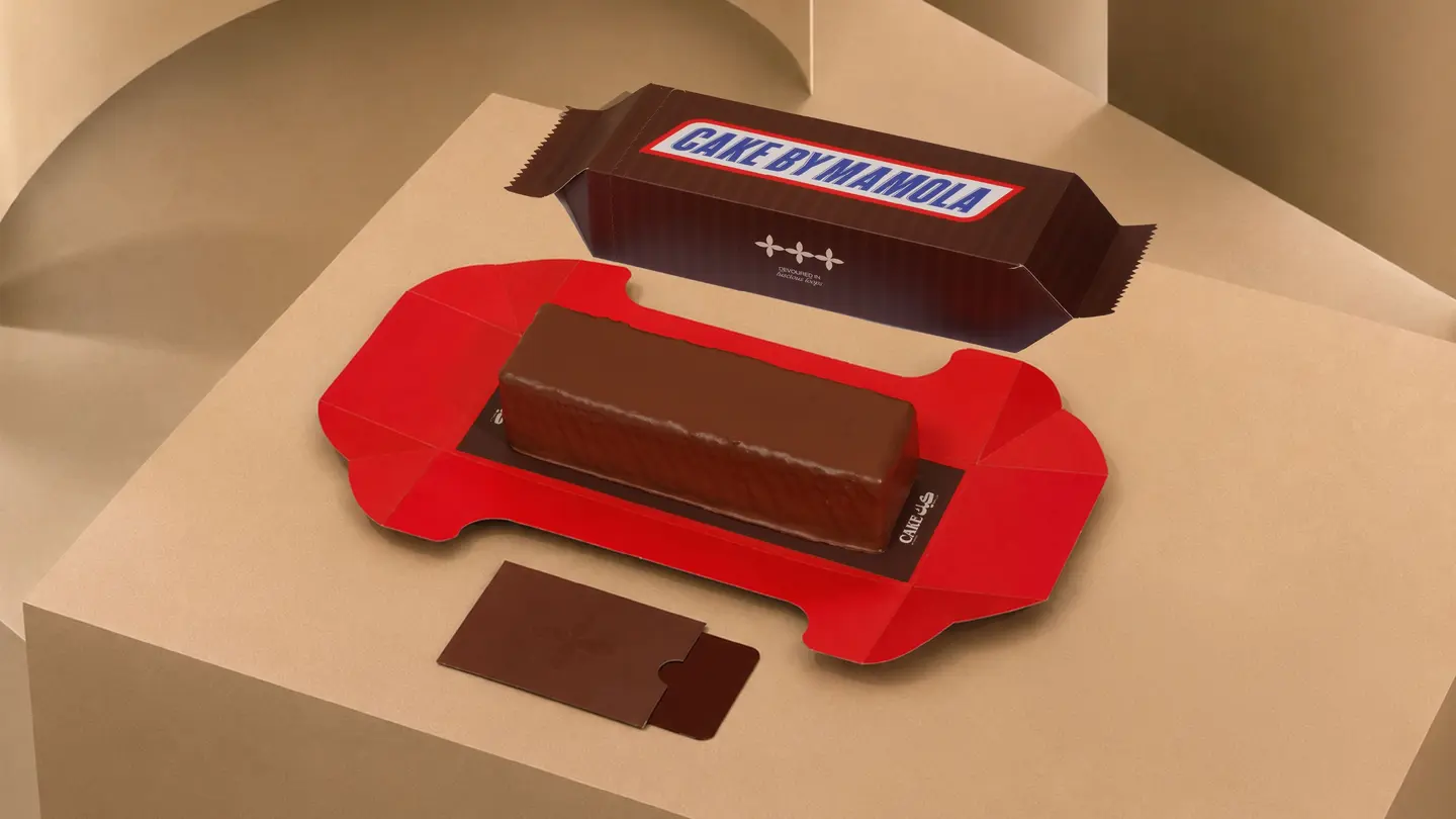 Snickers Cake