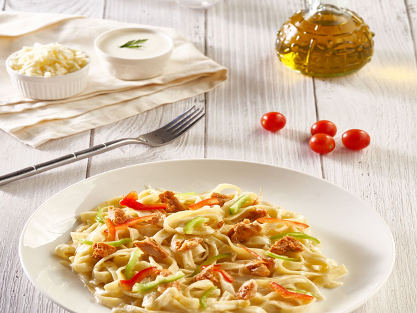 Chicken Alfredo Fettuccine Pasta
