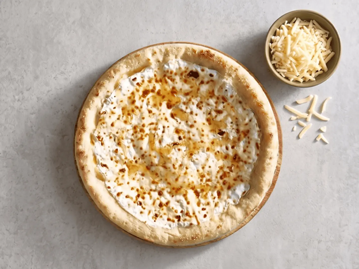 Labneh And Honey Large Pizza
