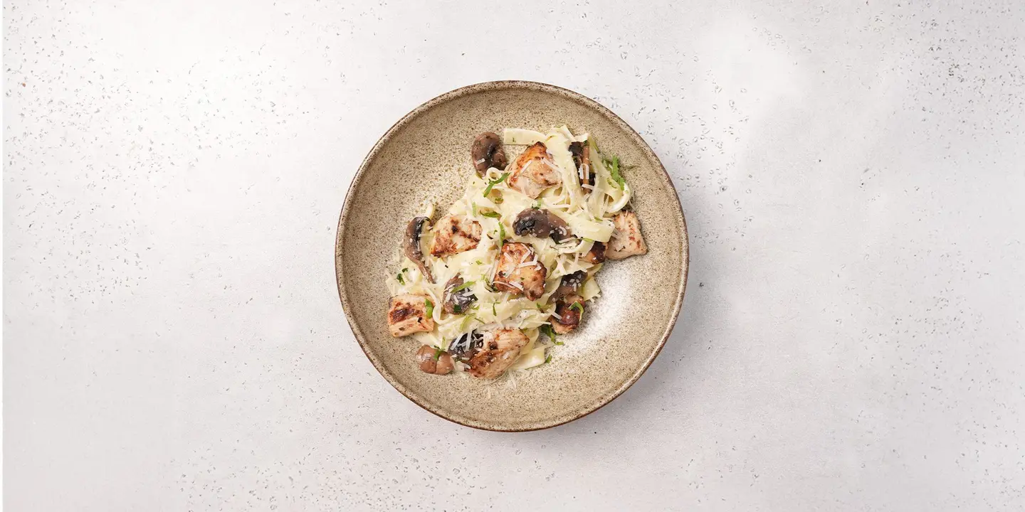 Truffle Fettuccine With Chicken