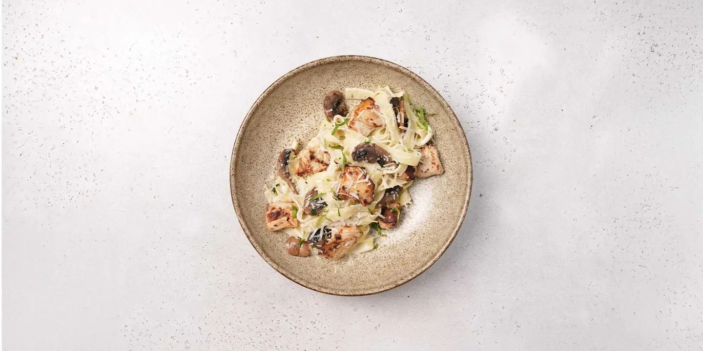 Truffle Fettuccine With Chicken