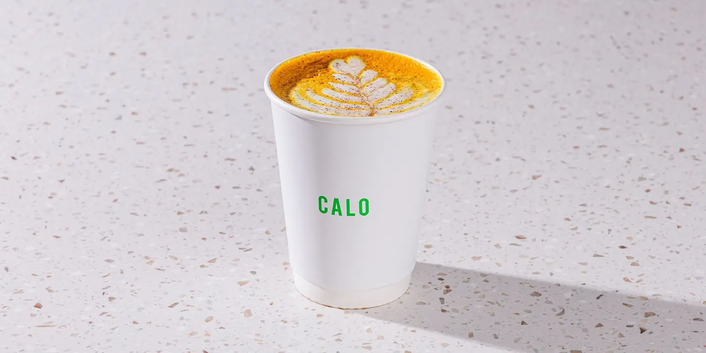 لاتيه الكركم