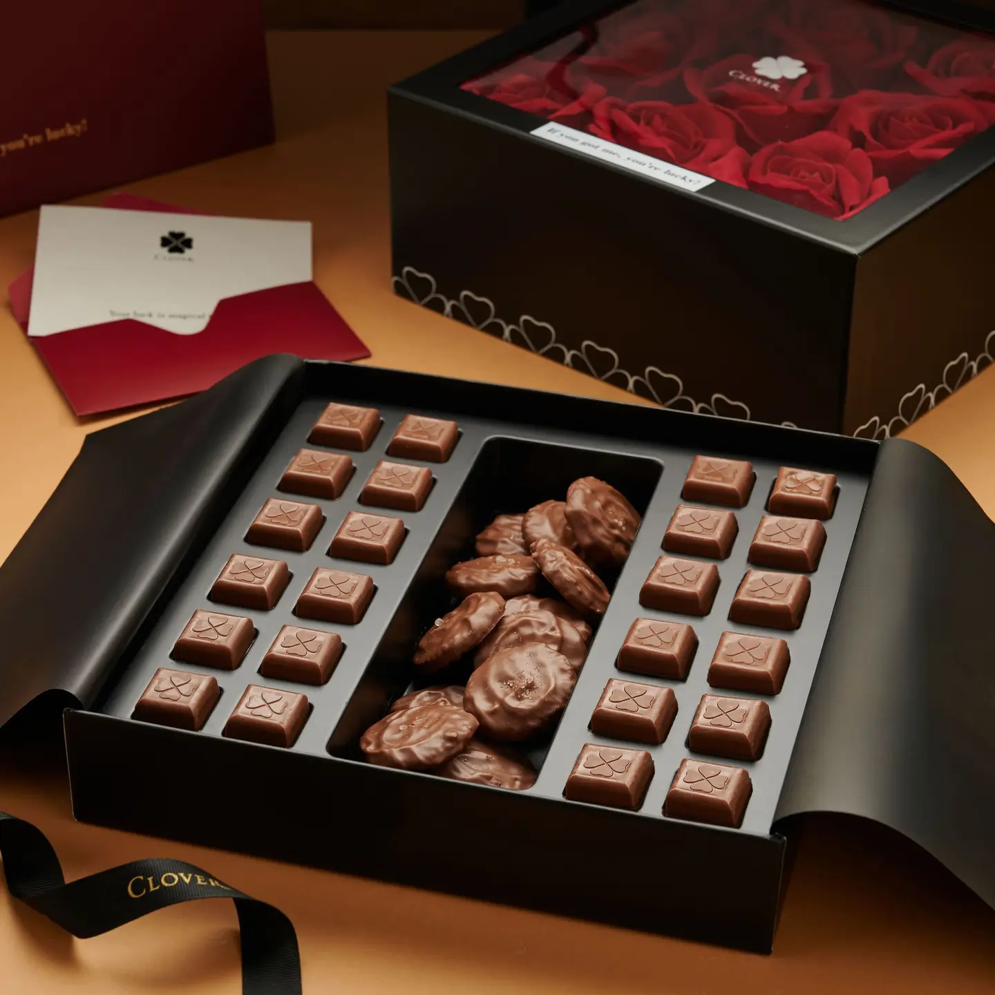 بوكس ورد احمر