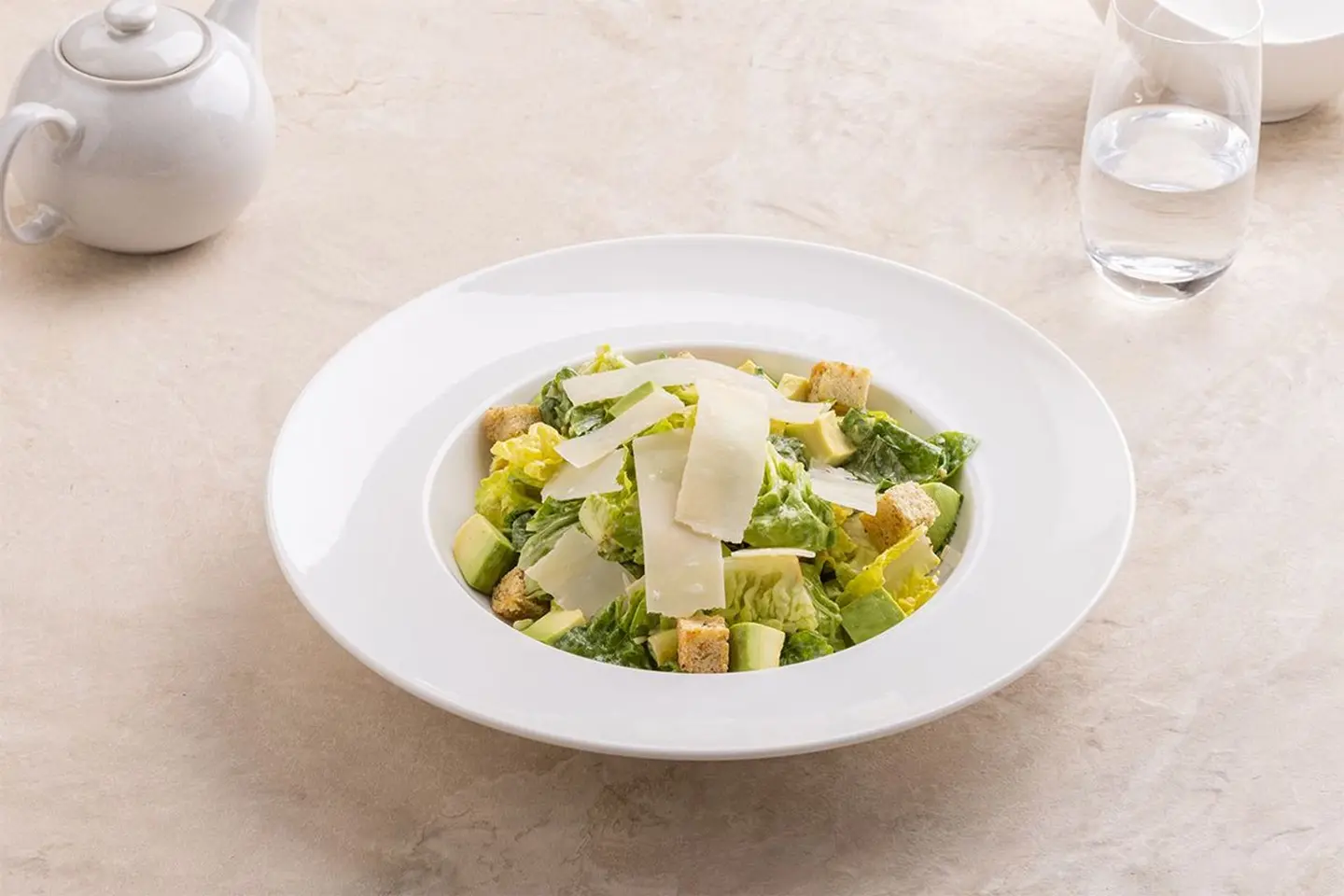 سيزر أفوكادو سادة