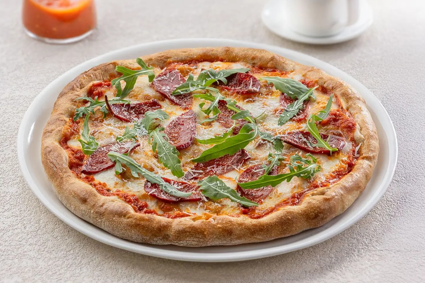 بيبروني إيطالي حار