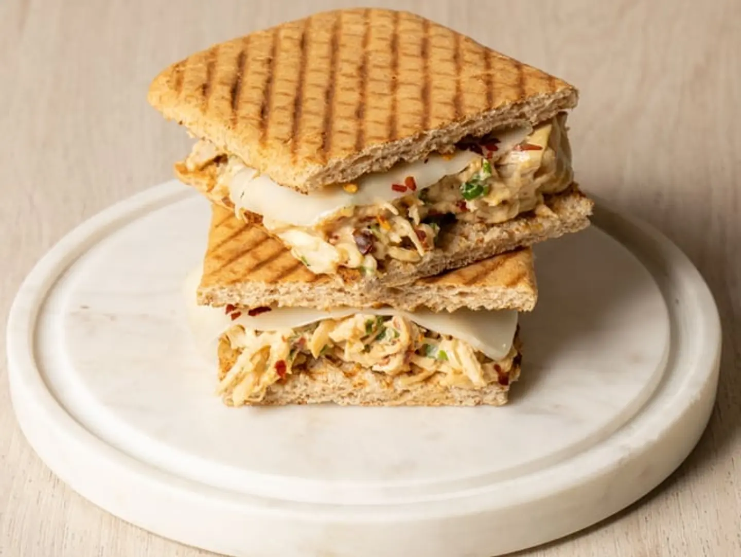 Chili Mozzarella Chicken Flatbread