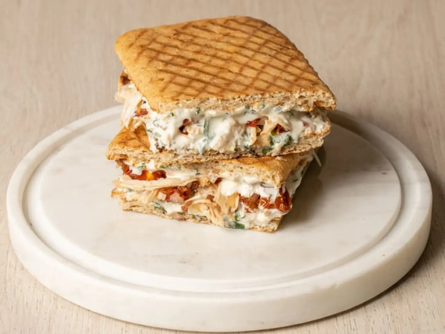 Sun Dried Tomato Chicken Flatbread