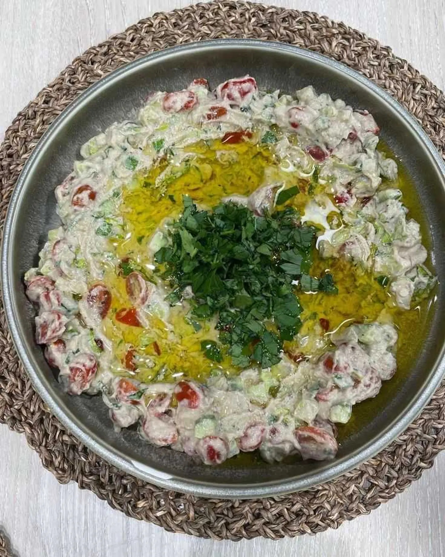 سلطة بطحينية