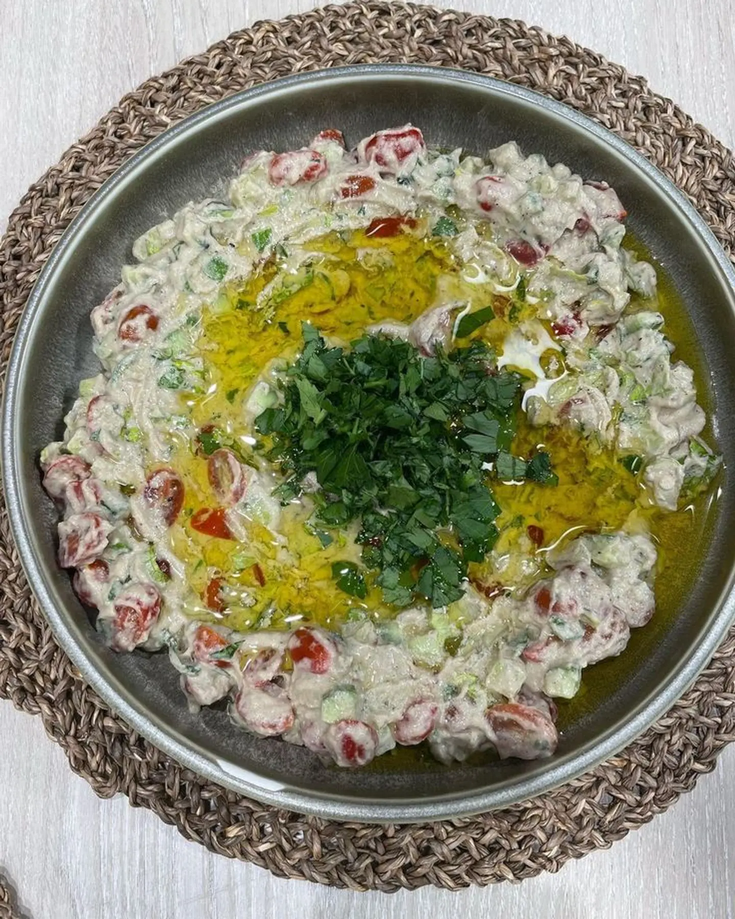 سلطة بطحينية