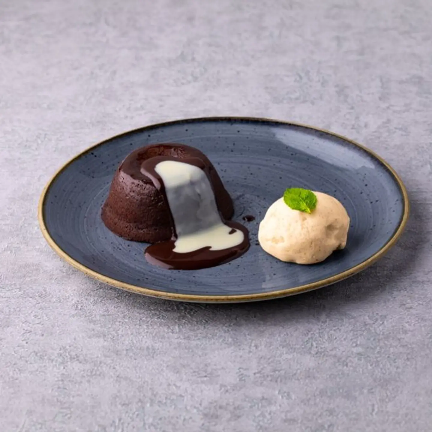 الفوندون بالشوكولاتة