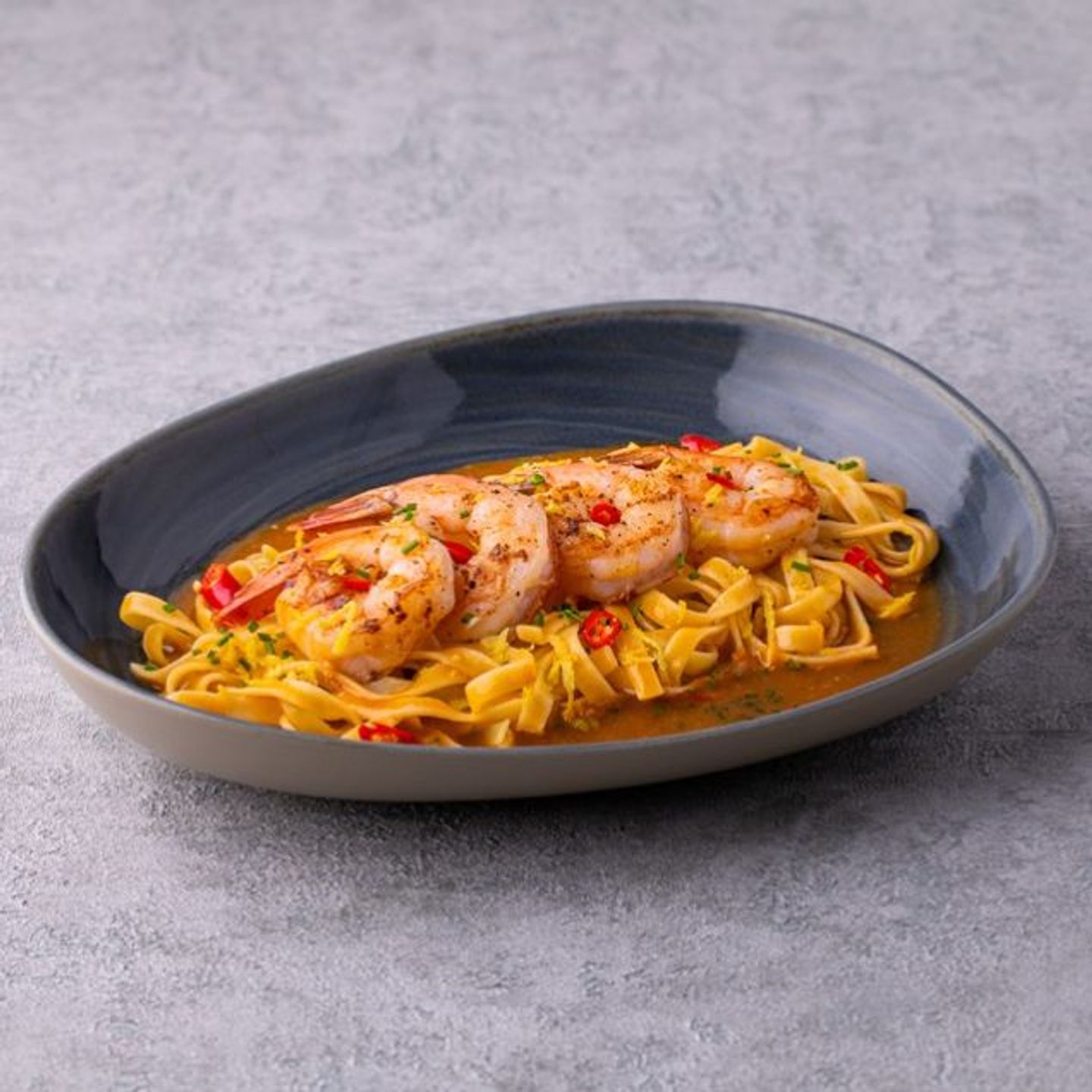 لينغويني باستا بصوص بيسك الجمبري
