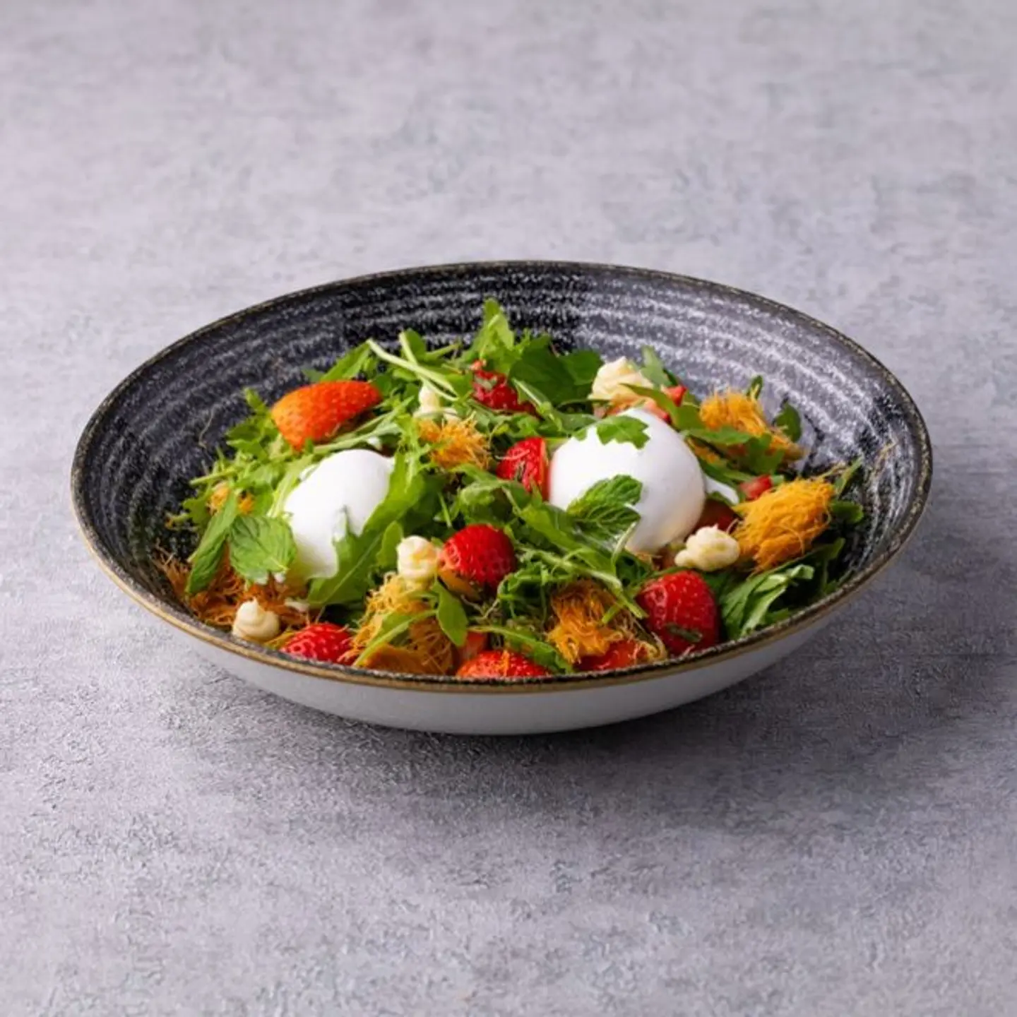 الجرجير بالفراولة