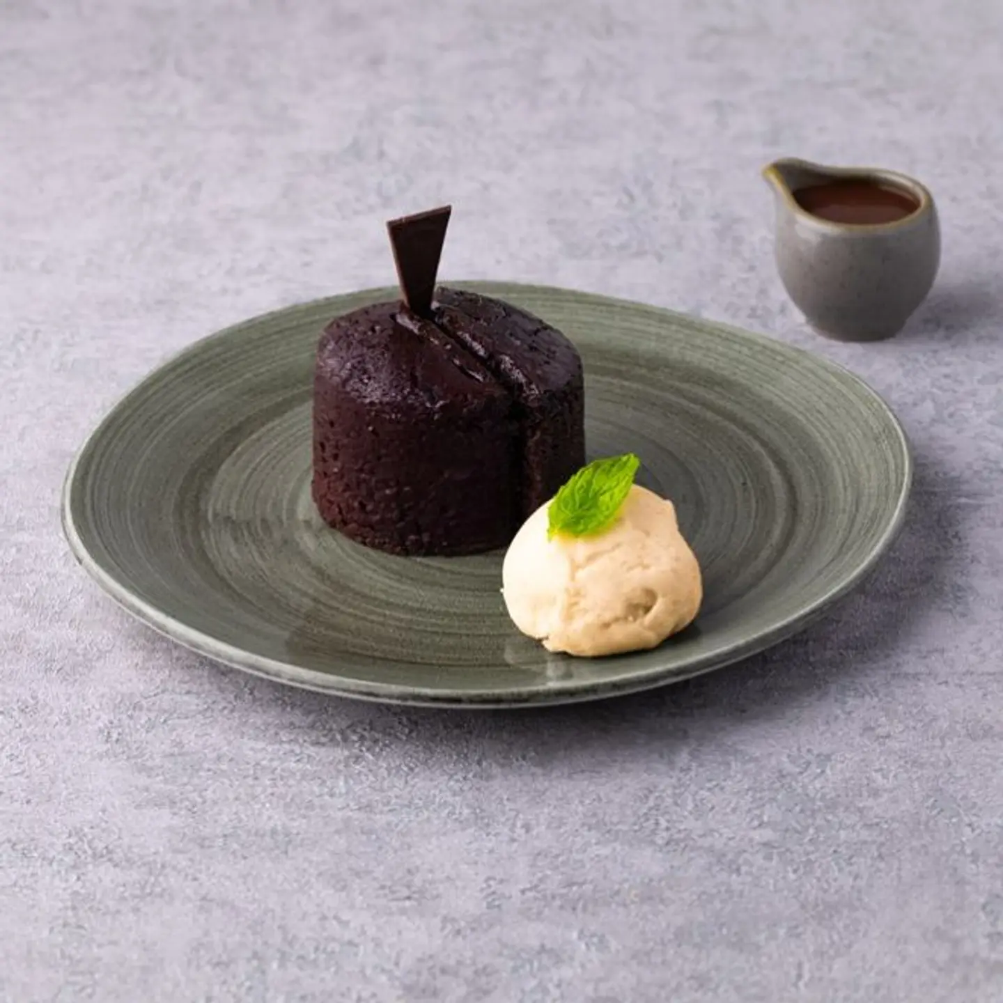 كيكة بيرناديت بالشوكولاتة