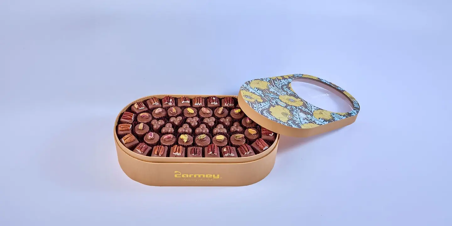Oval Open Chocolate Box