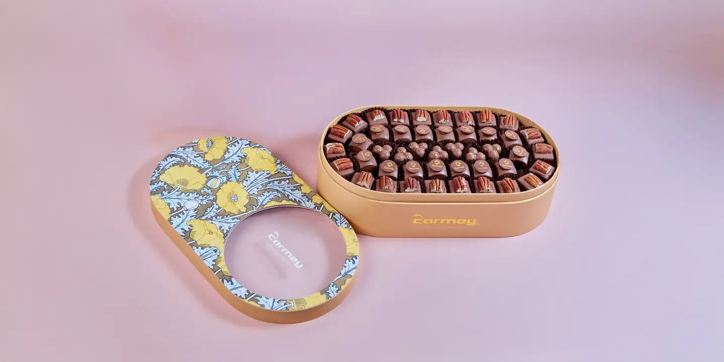 بوكس العيد شوكولا مكشوف بيضاوي