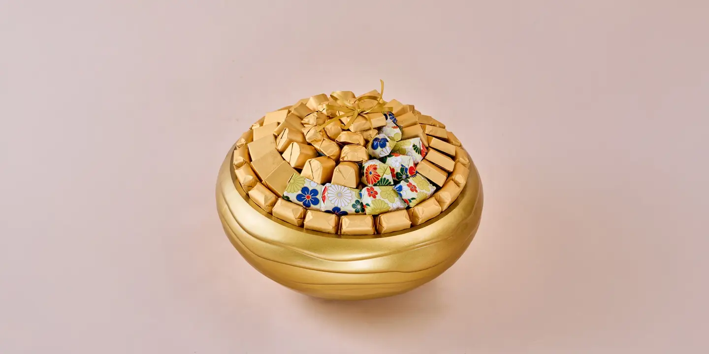 Small Gold Wrapped Chocolate Vase