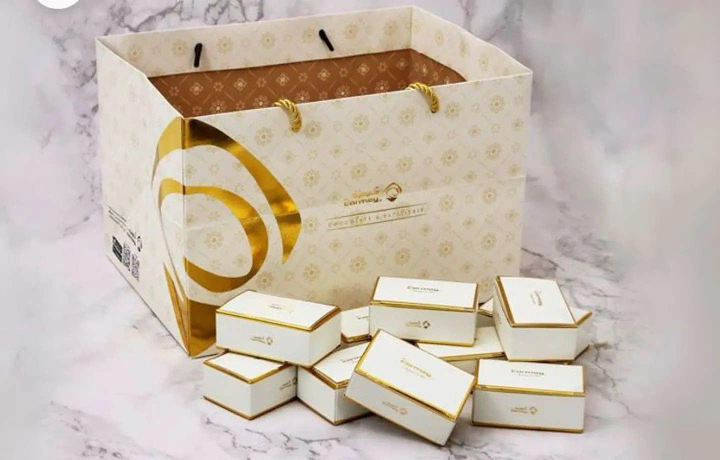 Beige Box Distribution Package