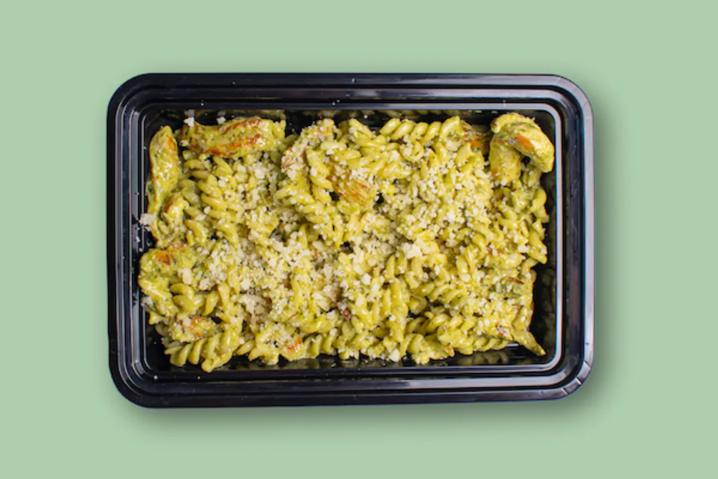 تشكن بيستو باستا