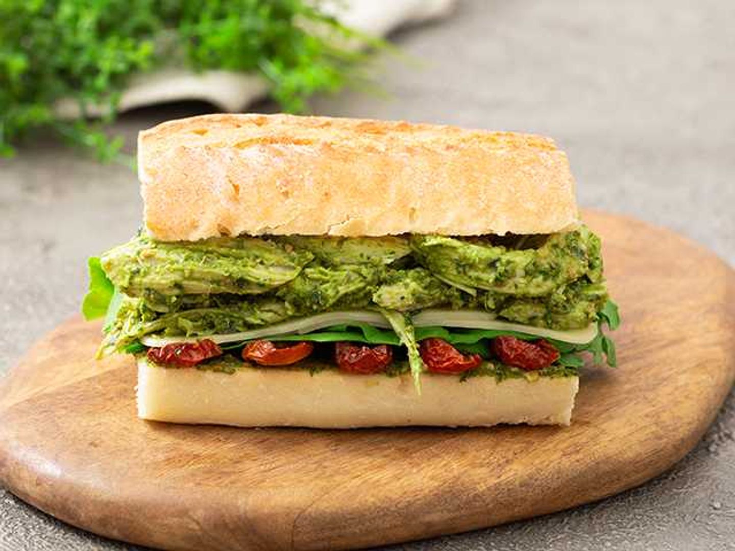 شيباتا دجاج بالبيستو