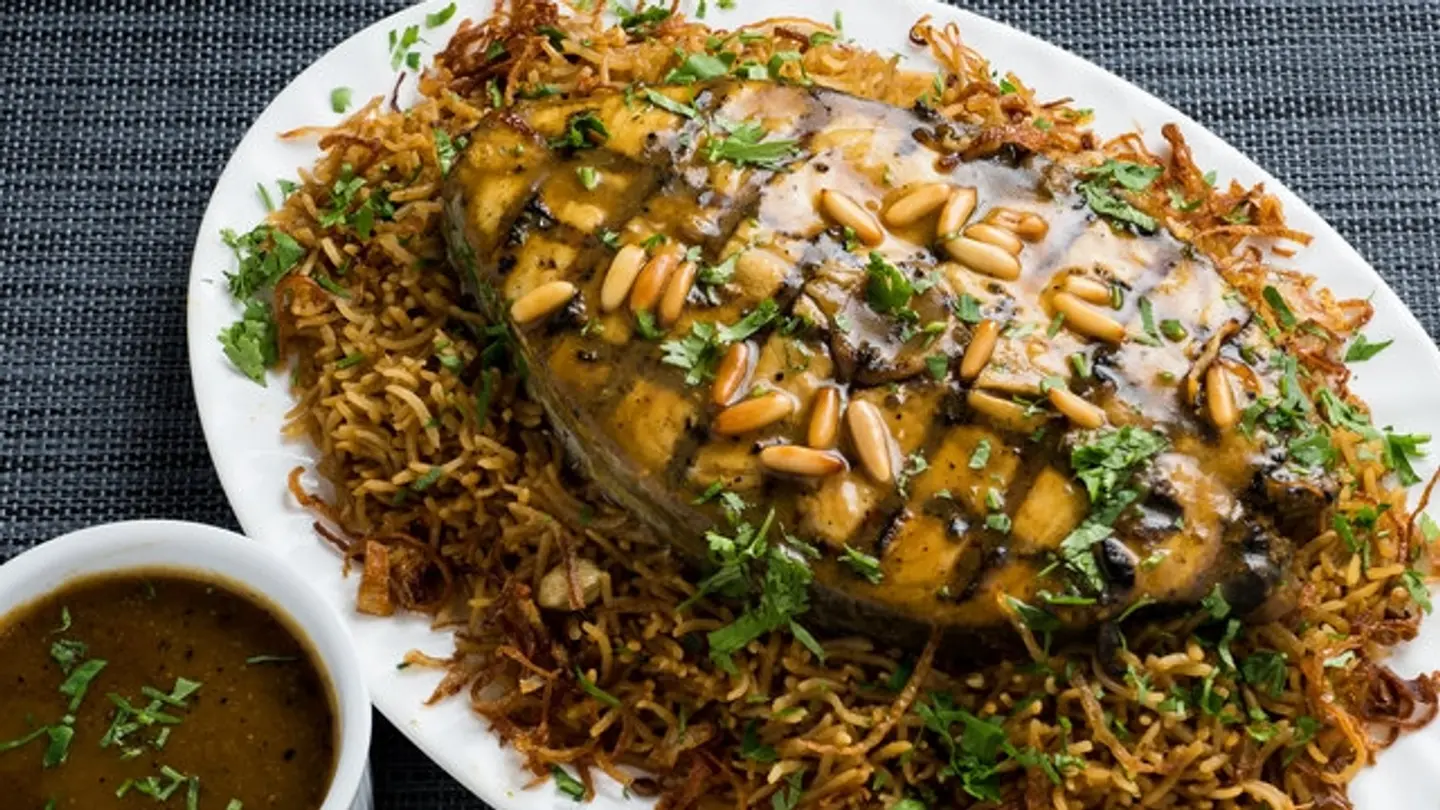أرز صيادية مع سمك الكنعد