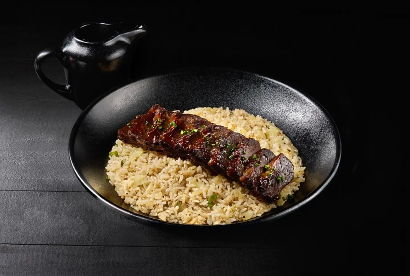 أضلاع مطهوة ببطء