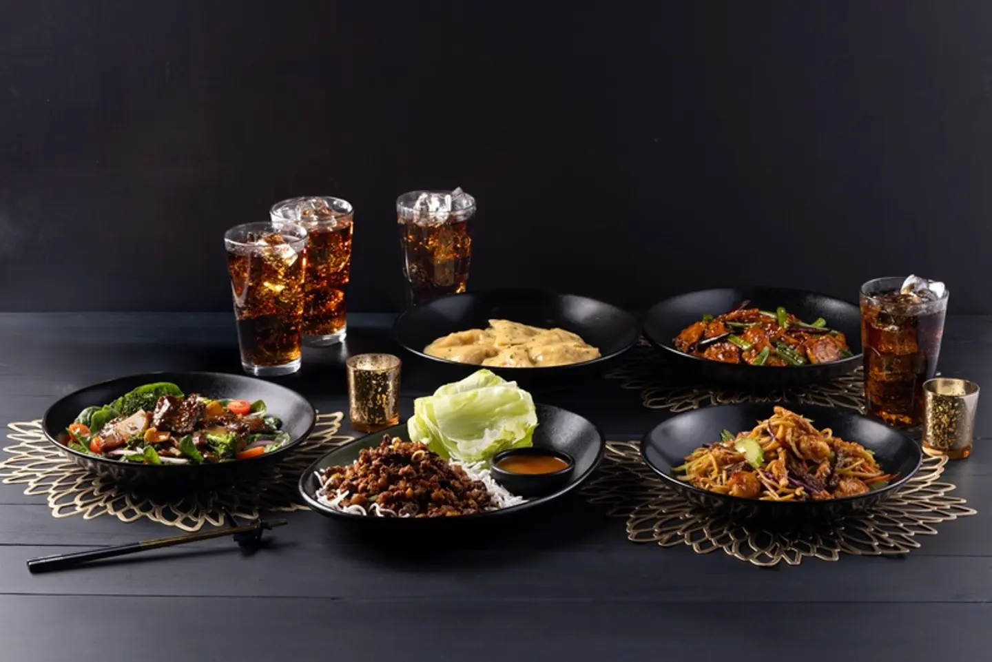 قائمة لأربعة أشخاص