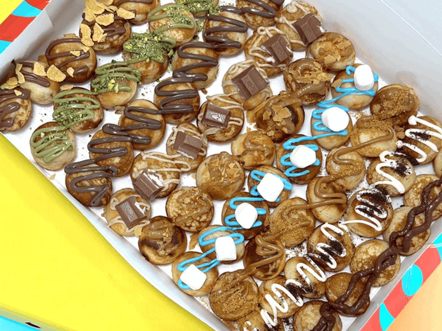 Mini Pancake Box (63 Pcs)