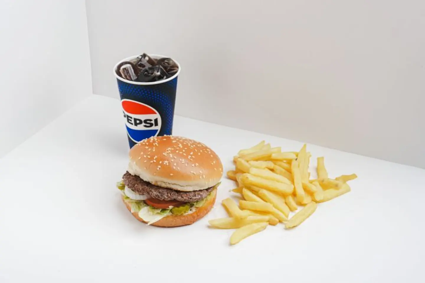 وجبه برجر لحم