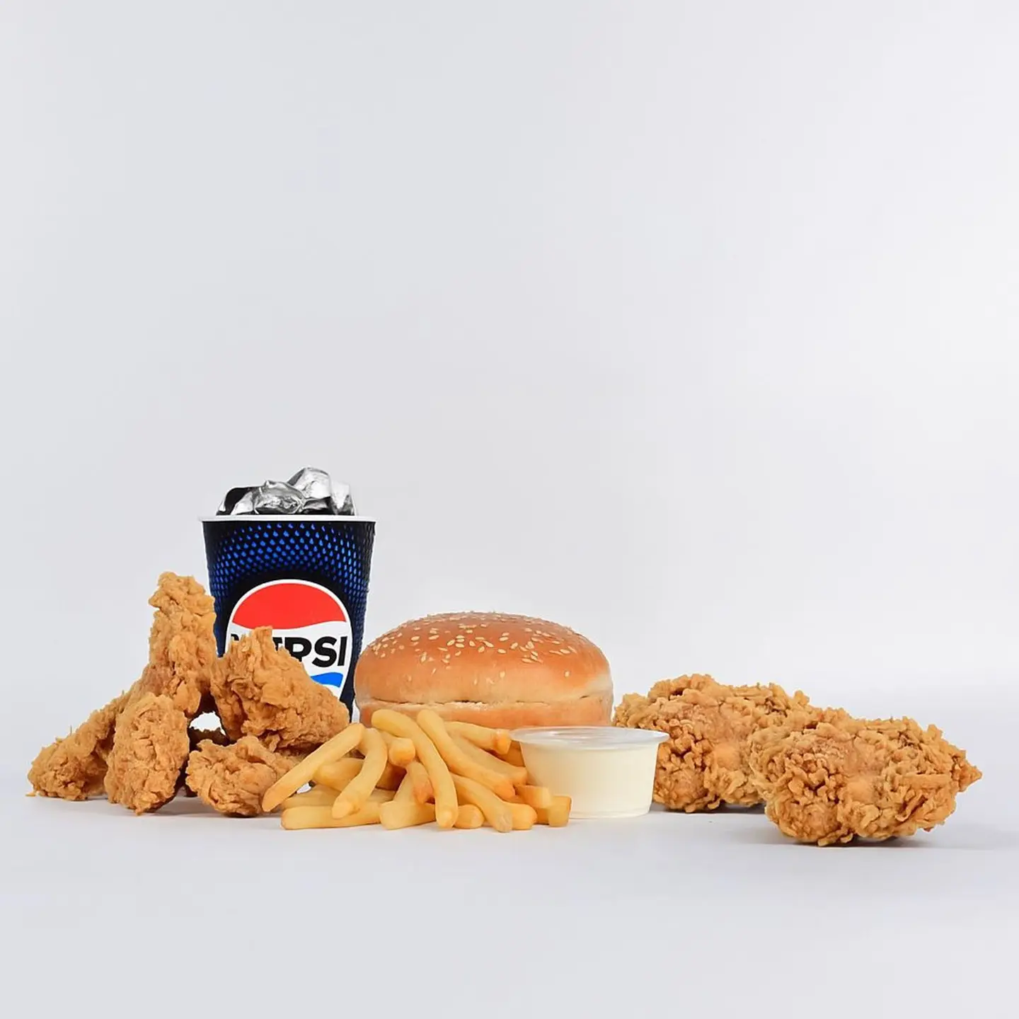 ٢ قطعة بروست و ٣ استربس