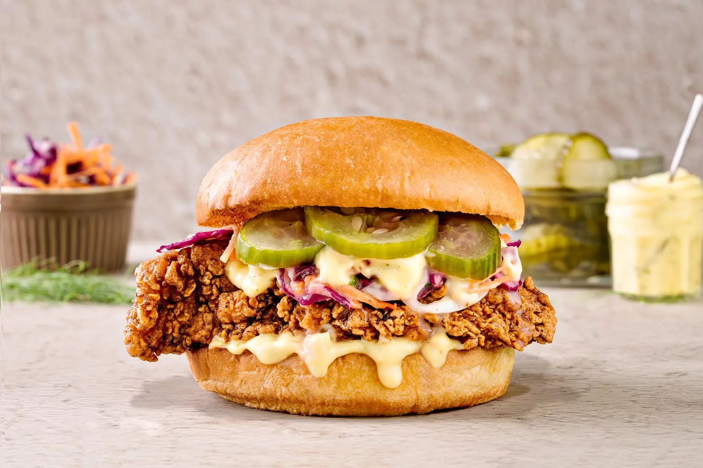 كول سلو ساندويتش