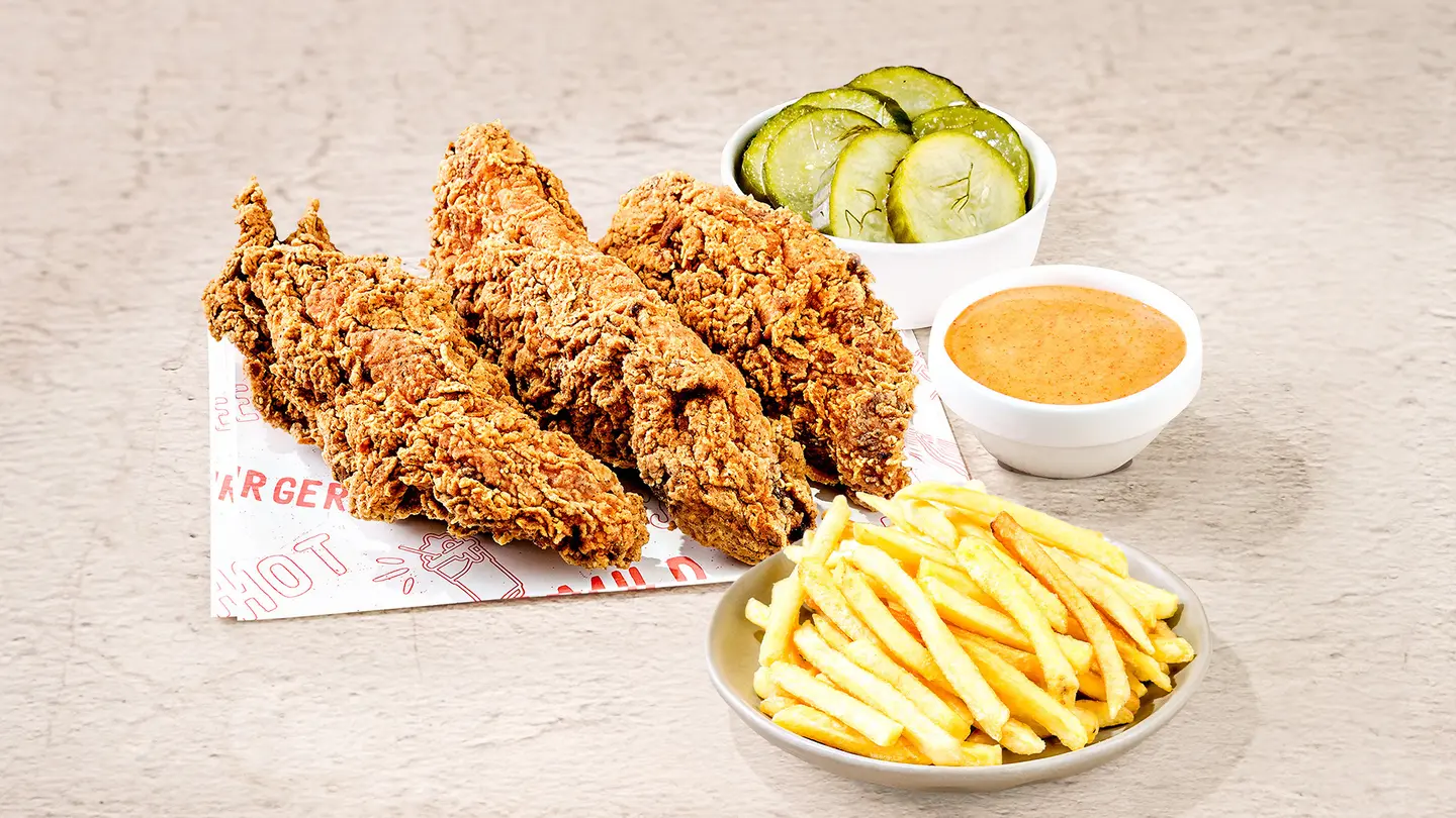 اجنحة دجاج مقلي بخلطة الزبادي