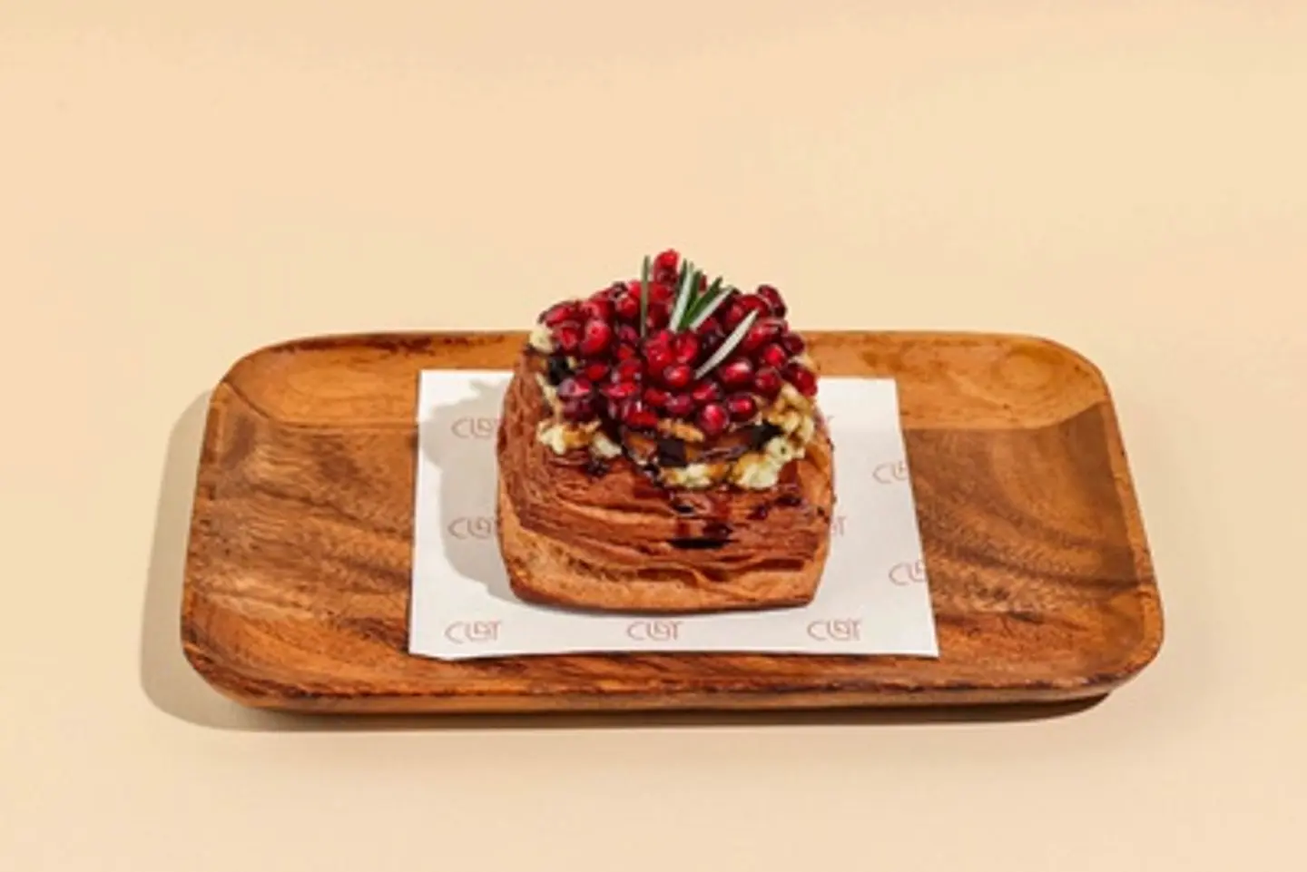 دانش الباذنجان بالرمان