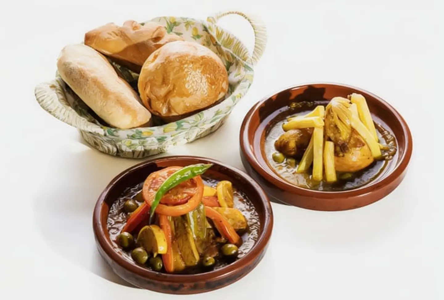 طاجن دجاج زيتون+ طاجن لحم بالخضار