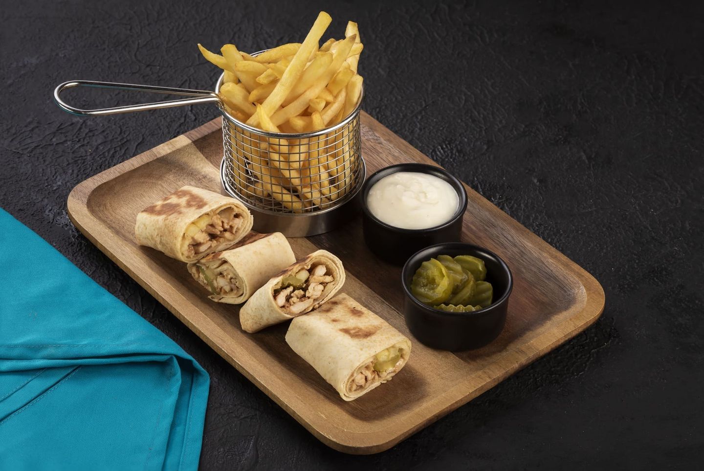 Tablieh Shish Tawook Sandwich