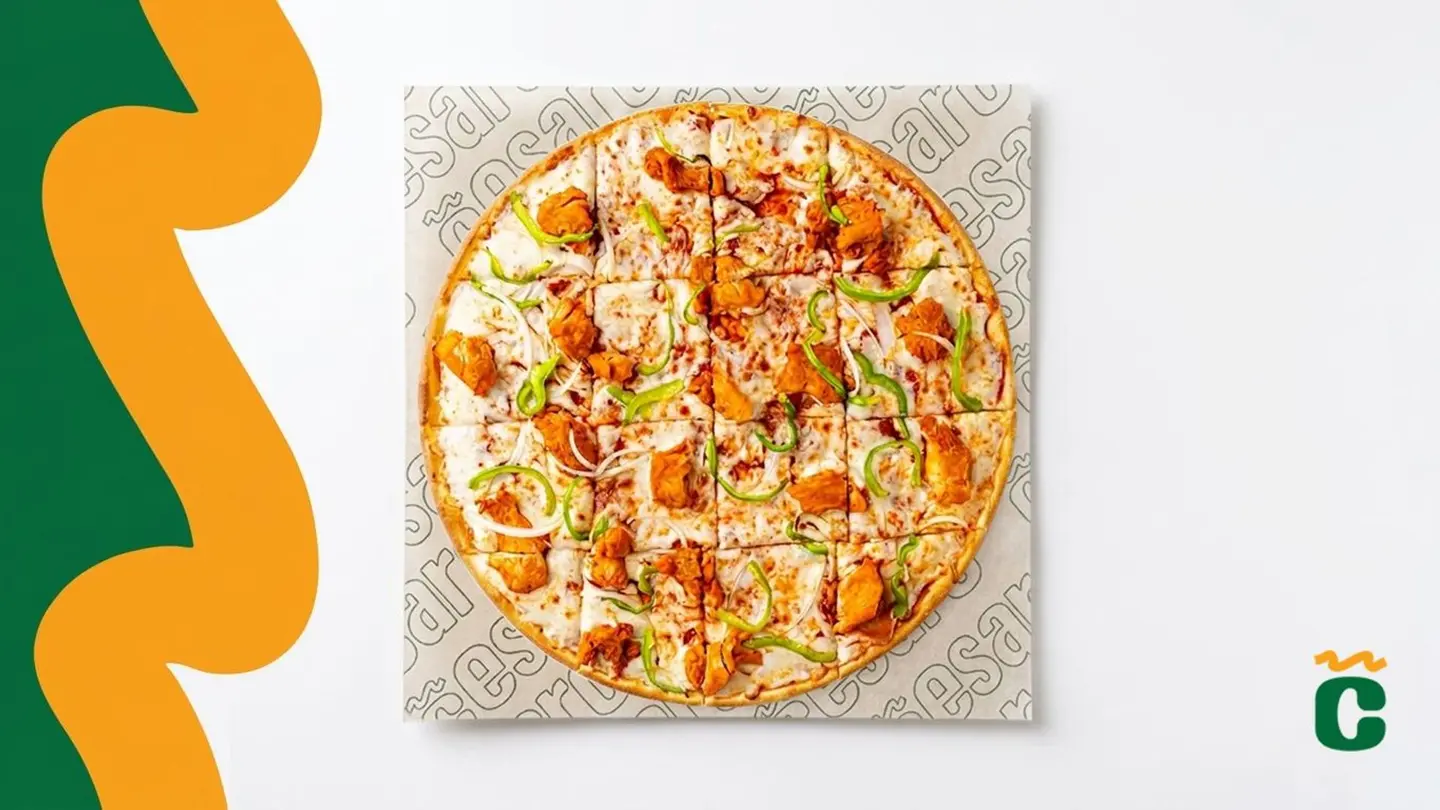 بيتزا دجاج حجم كبير