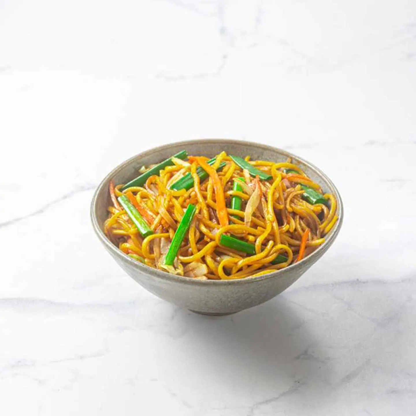 نودلز مقلية بالخضار