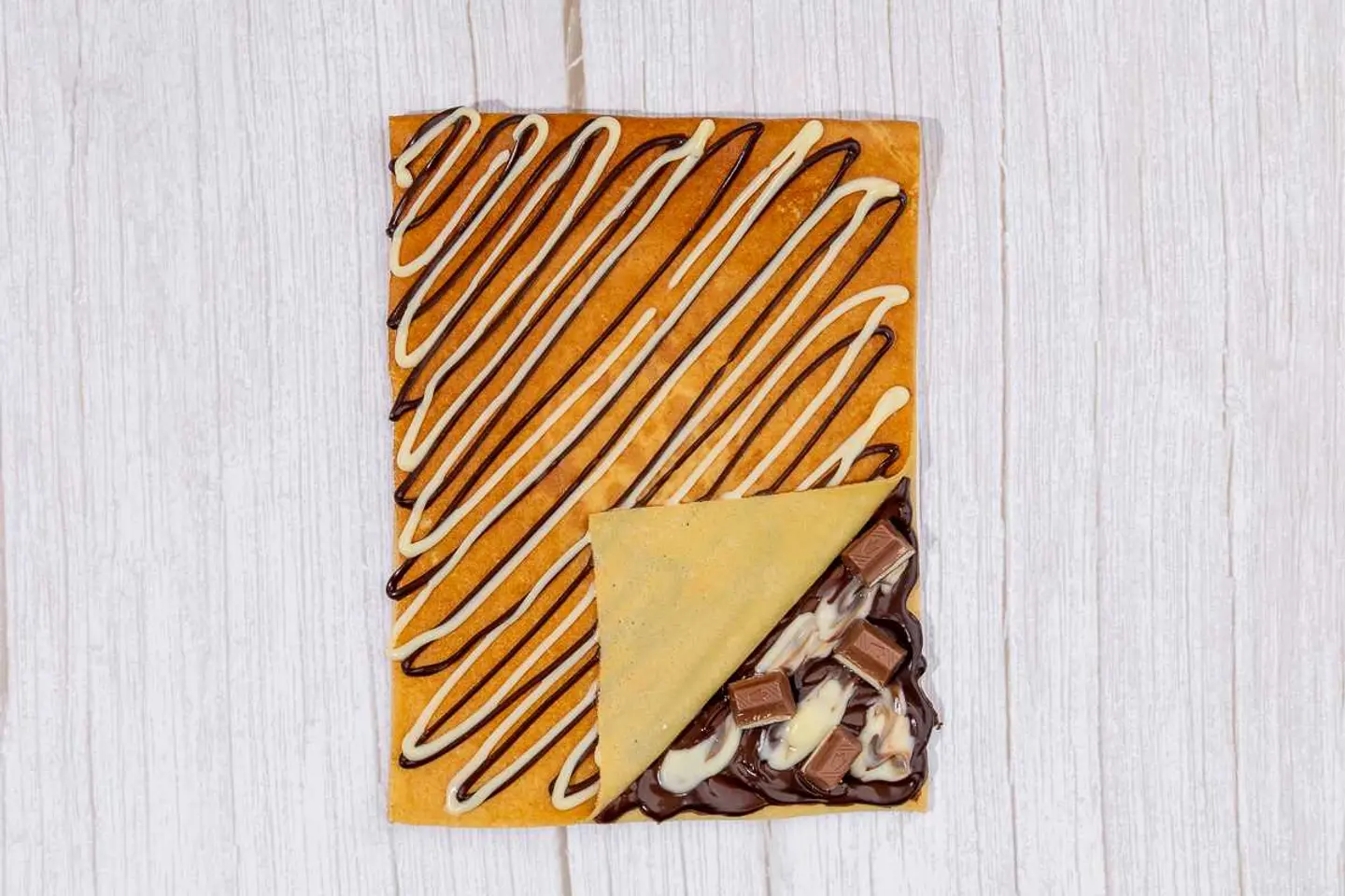 Kinder Delight Crepe