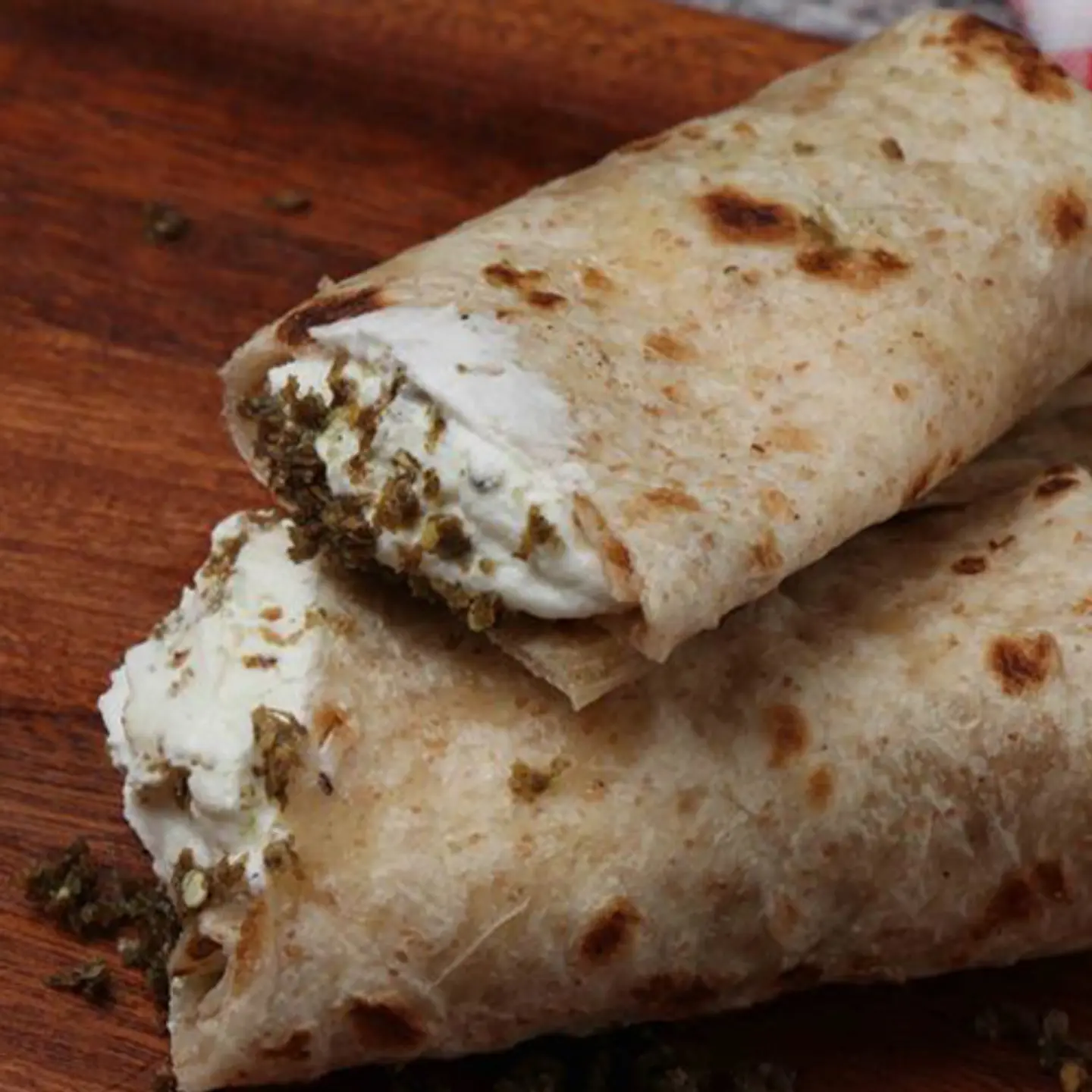 Salty White Chapati With Labnah & Zaatar